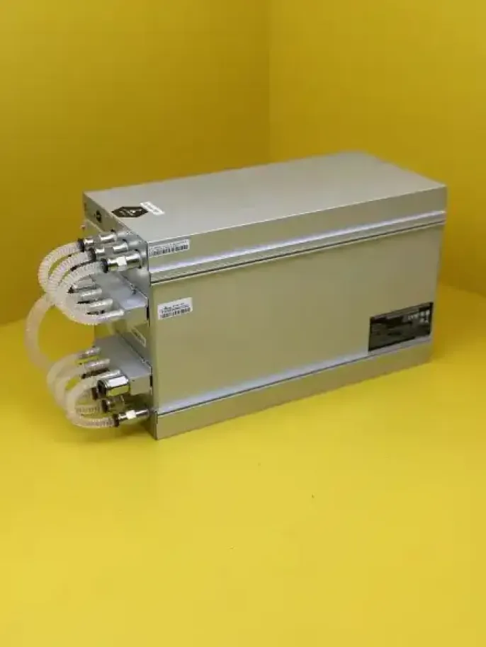 Оборудование для майнинга Antminer S19 XP+ Hyd 293 Th/s, производитель Bitmain, алгоритм SHA-256 Превью